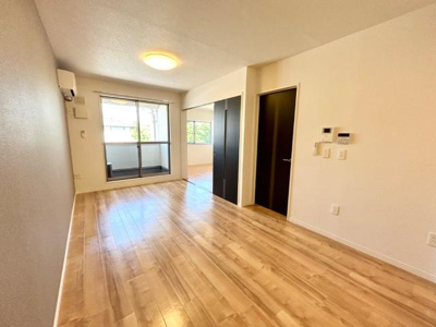 【洋室】 | ハッピーヒル | リビング