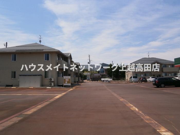 リュミエール Ｂの駐車場|駐車場