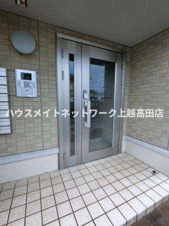 リュミエール Ｂのエントランス|エントランス