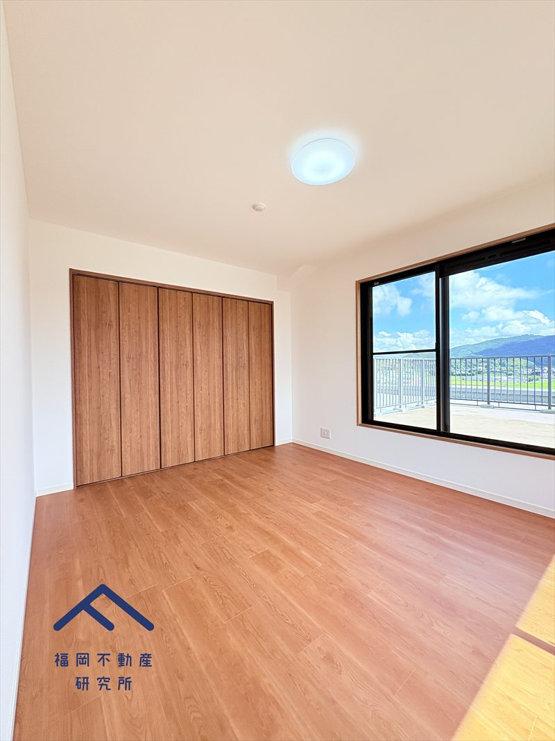 アンピール教育大前IIの洋室