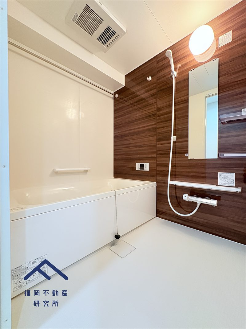 アンピール教育大前IIの浴室