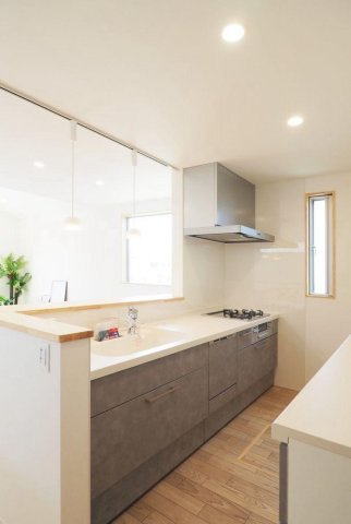 小田原市中里　新築戸建てのキッチン