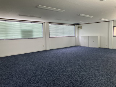 【内装】 | 飯野花室店舗