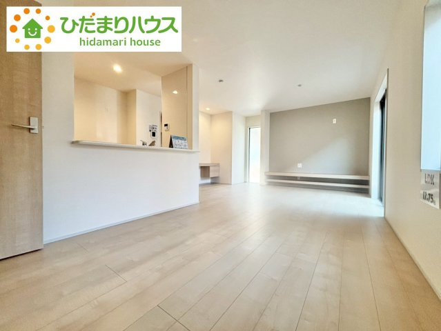 野田市中野台5期　新築戸建　1号棟の居間・リビング|大型テレビに大型ソファー(^^)どんなインテリアにしますか？							
