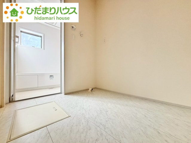 野田市中野台5期　新築戸建　1号棟の脱衣所|床下収納のある脱衣スペース！日用品のストックができます♪