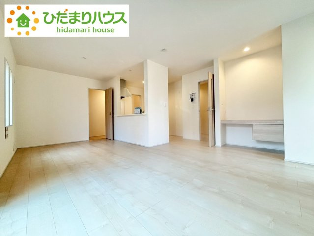 野田市中野台5期　新築戸建　1号棟の居間・リビング|早くお仕事終わらせて、家に帰りたくなるようなリビングです(^^♪							
