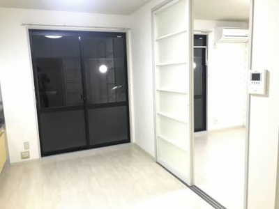 【居間・リビング】 | メゾン・フルール A棟