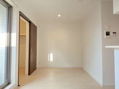 【居間・リビング】 | Regalest Terrace 富町