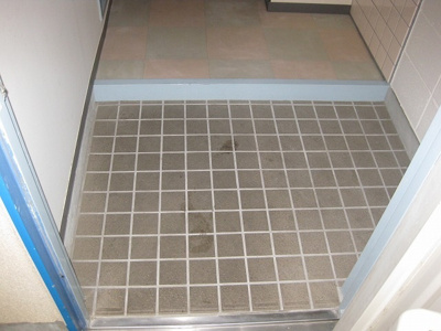 【玄関】 | 坂川ビル