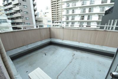 【バルコニー】 | 大枝ビル