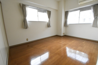 【居間・リビング】 | 大枝ビル