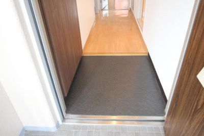 【玄関】 | ロジェ岡山