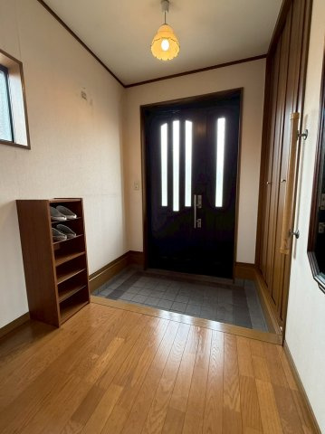和歌山市新堀東　戸建の玄関