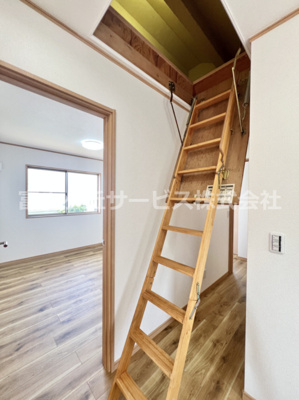 【収納】 | 三島市佐野見晴台2丁目 中古戸建て | 屋根裏収納があります