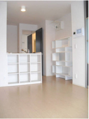 【その他】 | シンシア | 明るい室内です