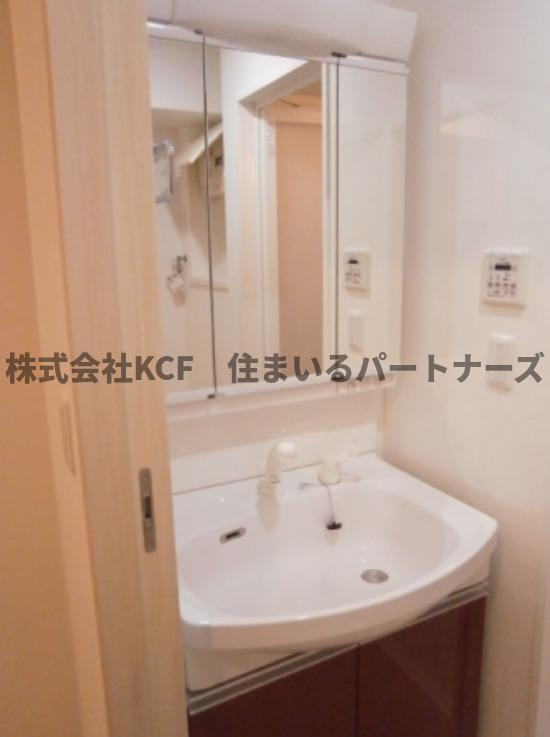 グランドウェルストーンの洗面所|忙しい朝には欠かせない洗面所です