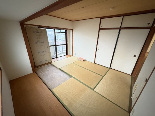 フローライト市川の和室