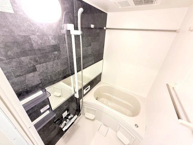 ココングランジュール芦屋西2の浴室