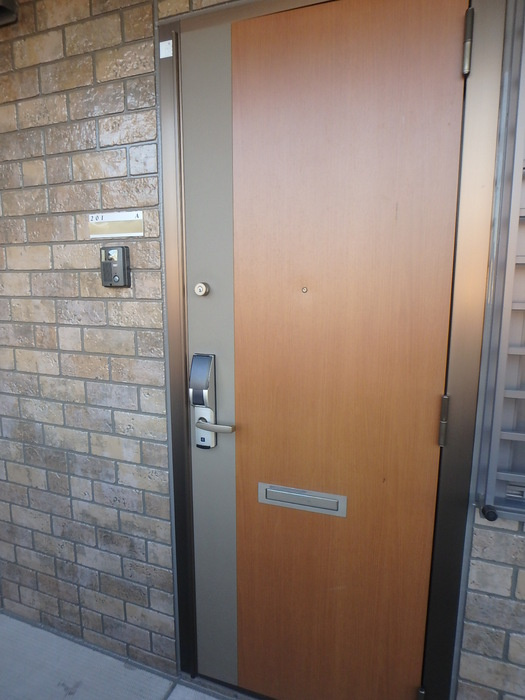 クレインハイム　Aの玄関