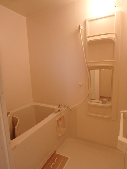 クレインハイム　Aの浴室