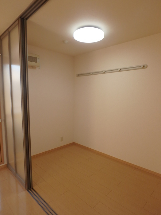 クレインハイム　Aの洋室