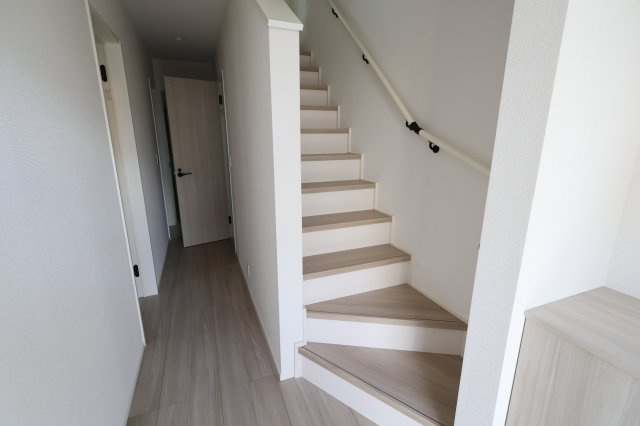 《仲介手数料無料》練馬区関町北５丁目15-10(2号棟)新築一戸建てリナージュの内装|撮影日 2025年9月25日 15:00 晴れ