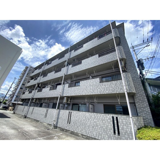 熊本市中央区薬園町の賃貸マンション