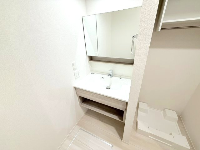 La Maison　高羽町　の独立洗面台