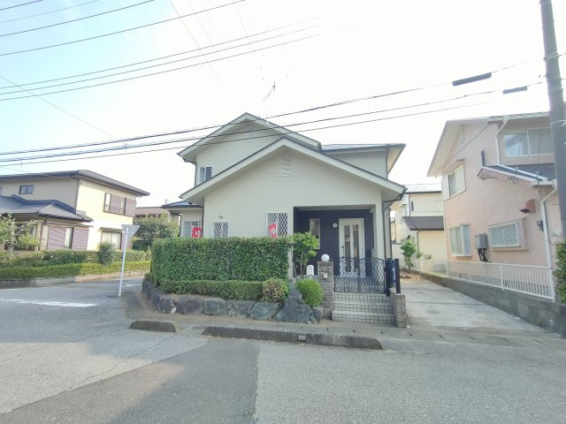 下都賀郡野木町大字友沼-4 リフォーム物件　の外観|北東角地、内覧予約受付中です！ぜひ、お気軽にお問い合わせください♪
2025年8月撮影