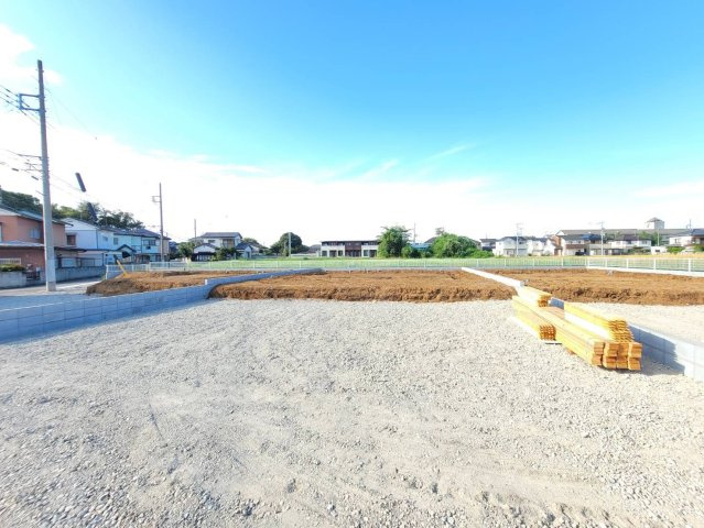 【Livele Garden】古河市鴻巣 第６ 全4邸の外観|〇２号棟〇
広々主寝室8.5帖！雨の日も安心インナーバルコニーのある間取りです♪
2025年9月撮影