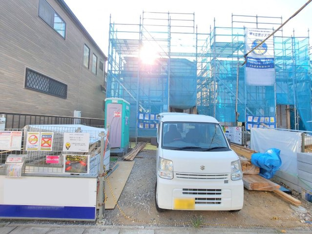 【Livele Fine】野田市尾崎台Ⅱ 全4邸の前面道路含む現地写真|カースペース並列2台駐車可能！
2025年8月撮影