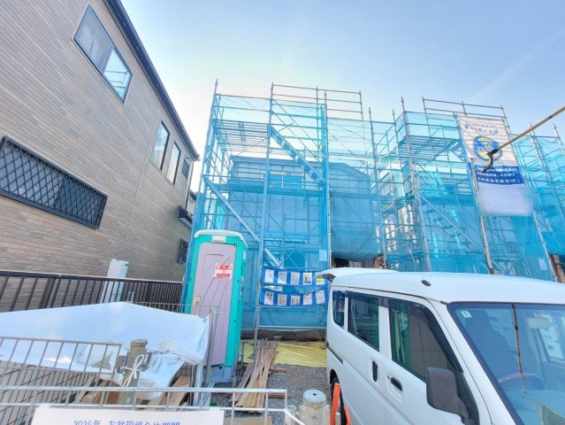 【Livele Fine】野田市尾崎台Ⅱ 全4邸の外観|〇４号棟〇
広々LDK19.38帖！雨の日も安心インナーバルコニーのあるお家です♪
2025年8月撮影