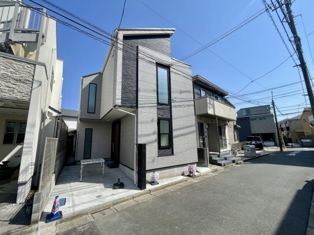 ＜LIBERi リーベリー＞練馬区小竹町2丁目　希少エリア　限定1棟の前面道路含む現地写真|2026年3月撮影