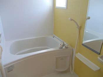 セレーノ・Ａの浴室