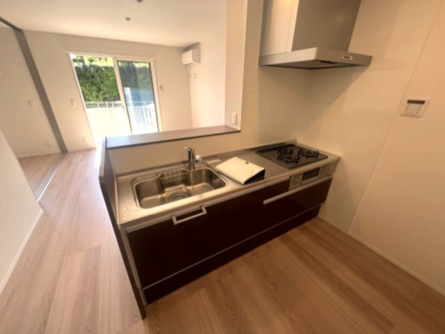 エレナ本山のキッチン