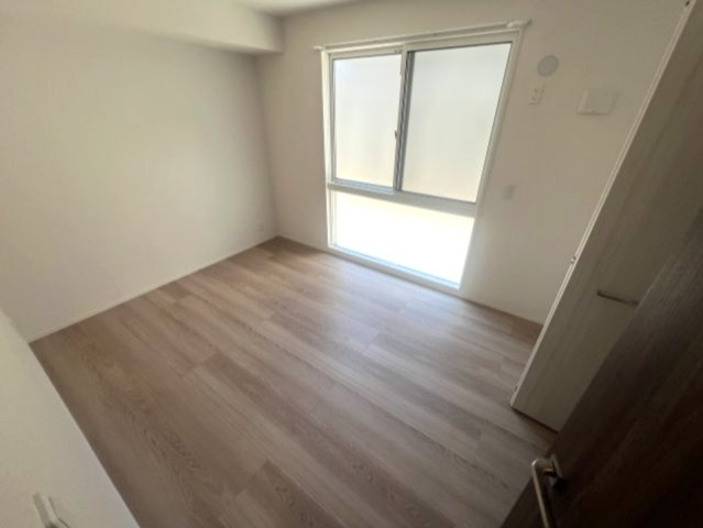 エレナ本山の寝室