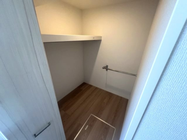 エレナ本山の収納