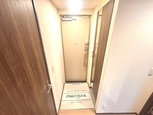 Raffinato東灘の玄関