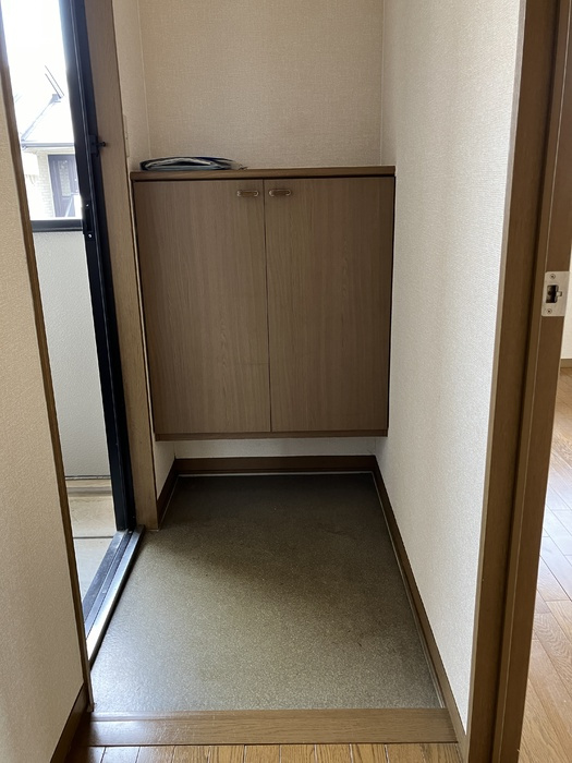 セジュールみなみ B棟の玄関|B205 シューズボックス