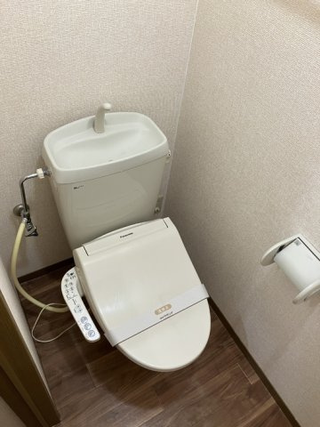 セジュールみなみ B棟のトイレ|B205 温水洗浄暖房便座