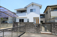 松山市上市２丁目の一戸建ての画像