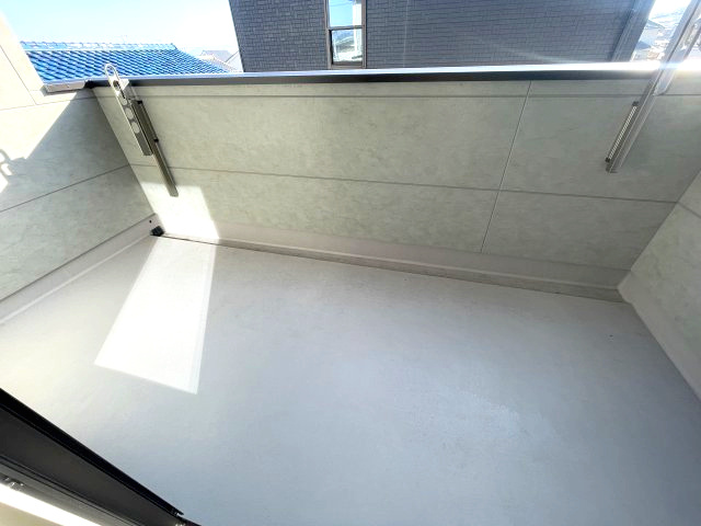 佐伯区坪井1丁目　№35715のバルコニー