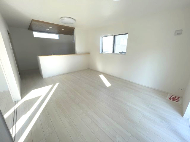 佐伯区坪井1丁目　№35715の居間・リビング|ＬＤＫ15帖