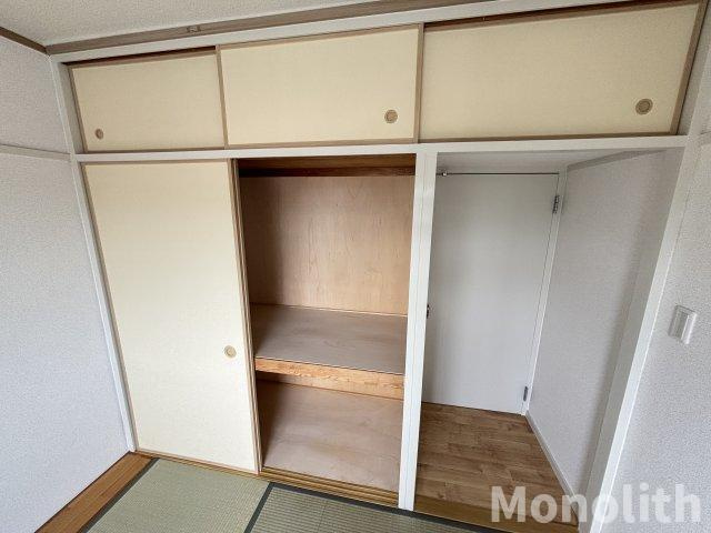 光明台20号棟の収納