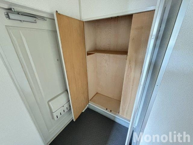 光明台20号棟の収納