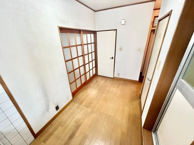 ハイム原宿の居間・リビング|洋室