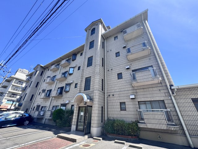 ハーモニータカノの外観