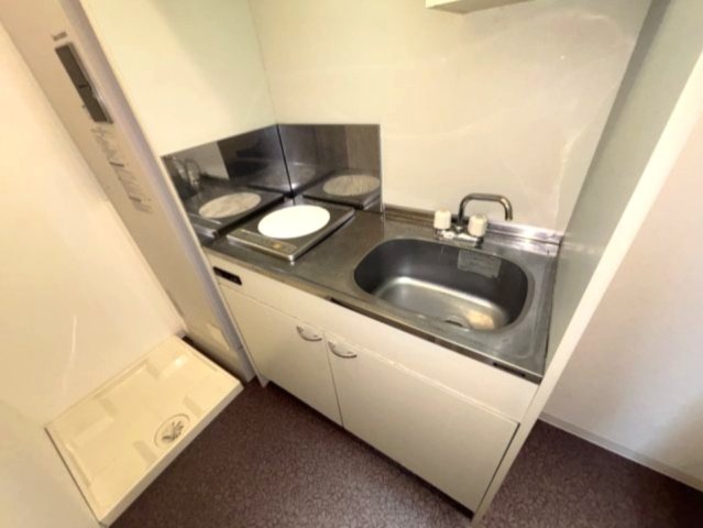 六甲アパートメントのキッチン