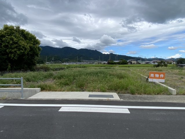 西条市丹原町今井の売地の外観