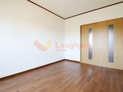 【洋室】 | アザレアハイツハンダ第1 | 個人の部屋や寝室として使える洋室です